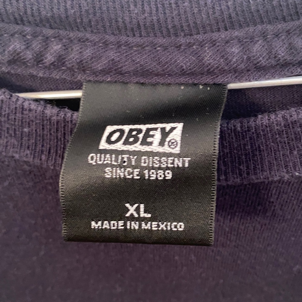 Obey - Picture 5 of 5